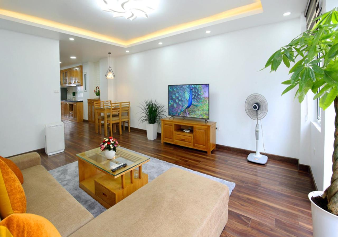 Sumitomo luxury apartment hotel near Lotte Hanoi Esterno foto