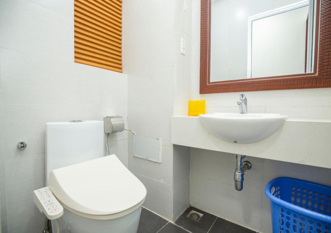 Sumitomo luxury apartment hotel near Lotte Hanoi Esterno foto